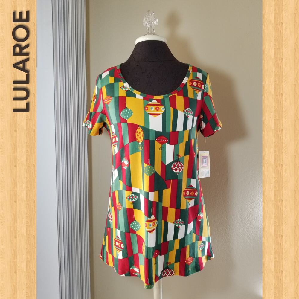 Christmas LulaRoe New NWT T-Shirt Top Tee Yellow Green Size XS Holidays